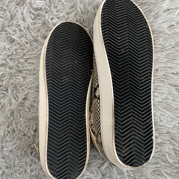 Steve Madden sneakers! - Picture 3 of 5